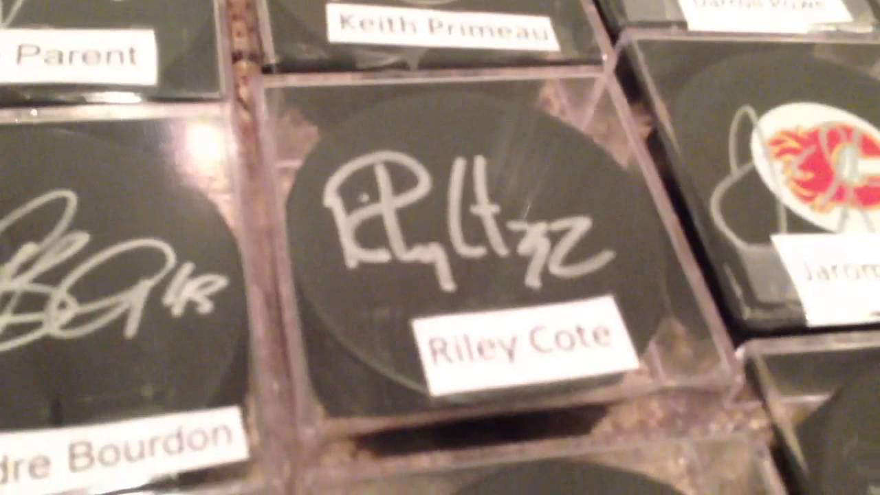 My Autographed Puck Collection