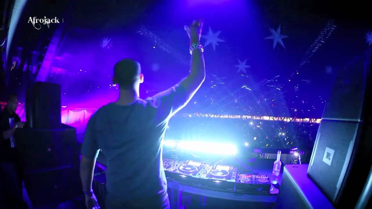 AFROJACK Live on NYE 2011 @ TAO - LA.