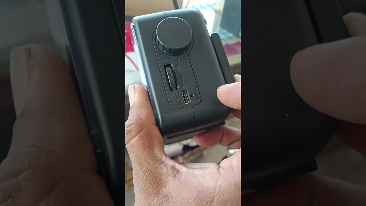 संगीत प्रेमी रेडियो के संगीत का आनंद 