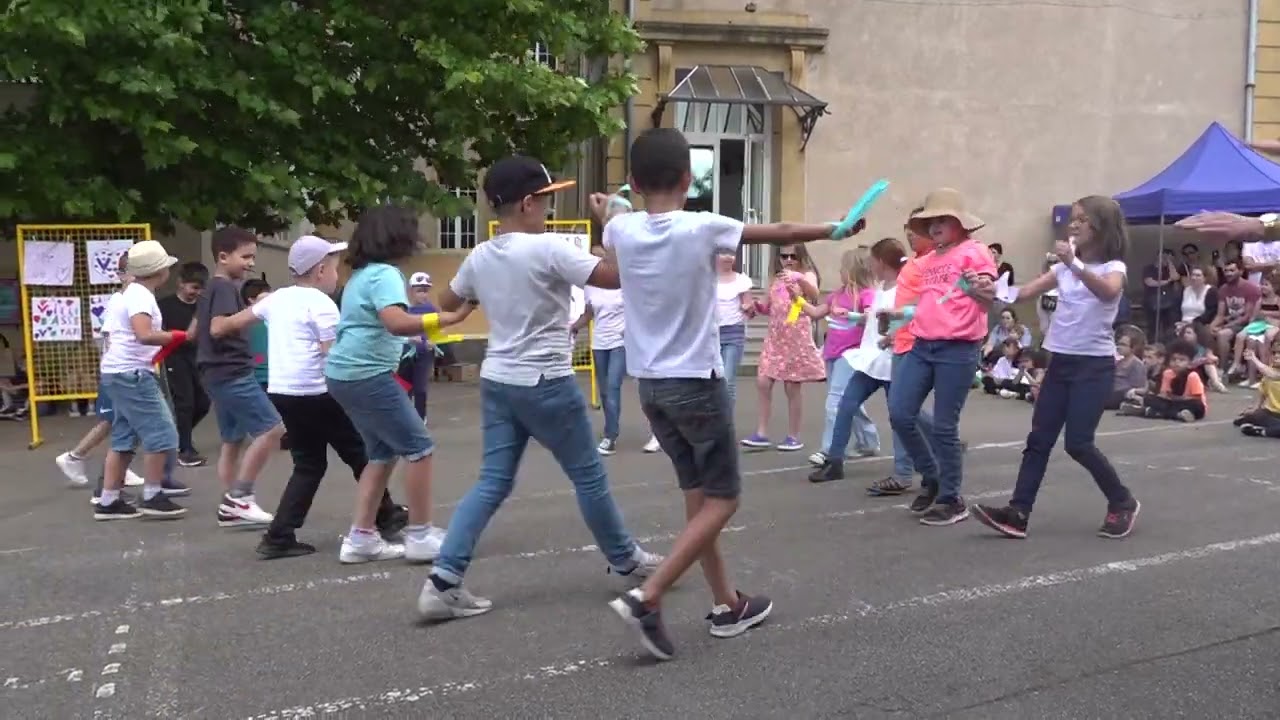 Kermesse de fin d'année de l'école élémentaire de la Ville Basse - 4 juillet 2022