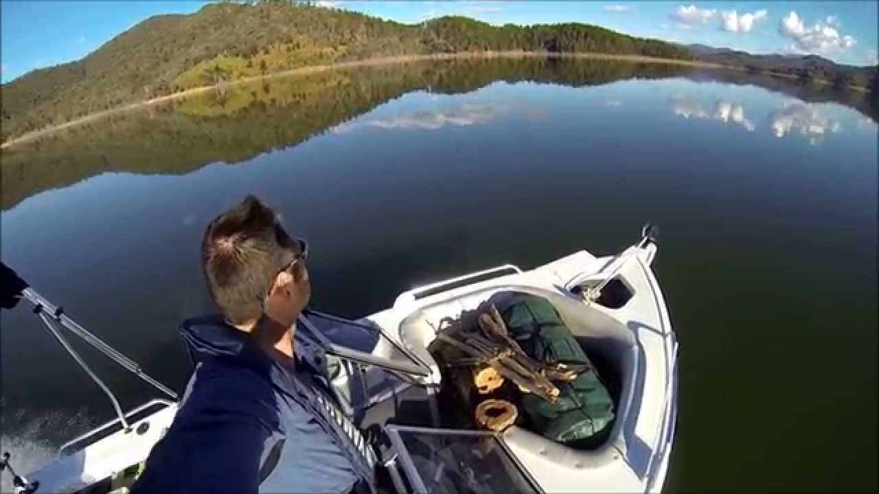 Boating on Lake Eildon
