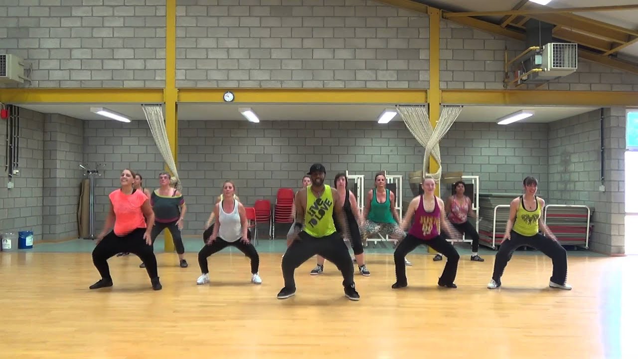 La Botella Zion & Lennox Zumba choreo