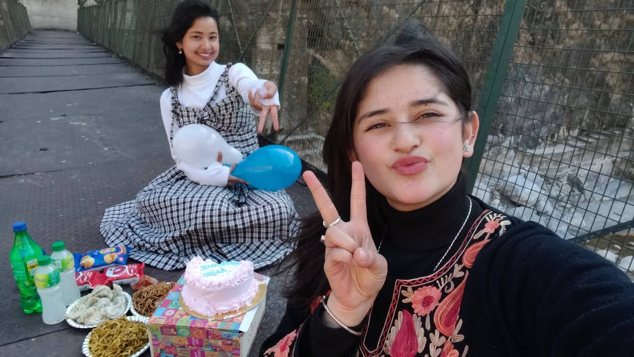 28/30आज हम कहा गए b'day को सेलिब्रेशन करने ।। बहुत enjoy किया हम ने (6 Feb )❤️🎀🎉 #dailyvlog 