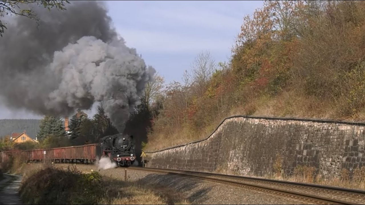 18/24 | 44 1486, 41 1144, ein schwerer Güterzug und jede Menge Dampf