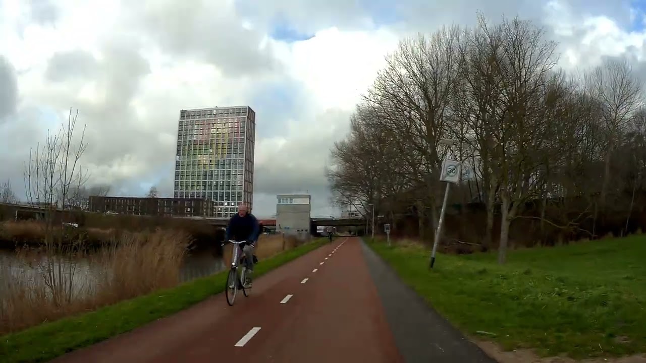 Bike Tour To The Mall 11-01-23 Part 2/3 (Paddepoel Mall Zonnelaan-Blauwborgje-Wilgenlaan) | DBB