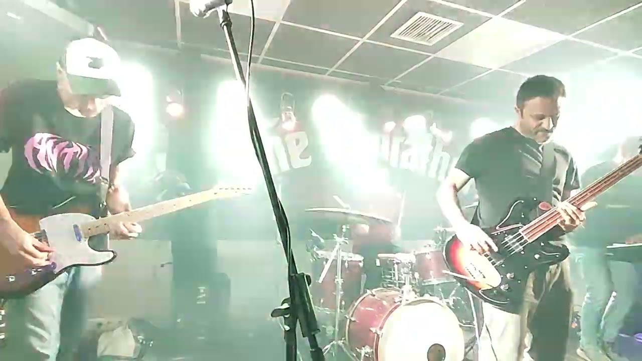 BUFALEROS - FUEGO. Live in Madrid (26-2-26). Sala The Godfather Rock Club 