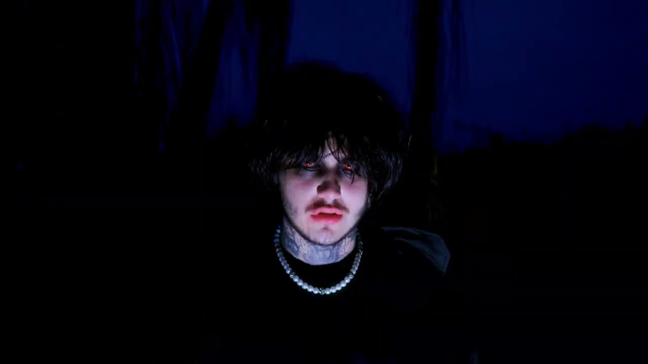 fallkee - SAVE ME (CLIPE OFICIAL)