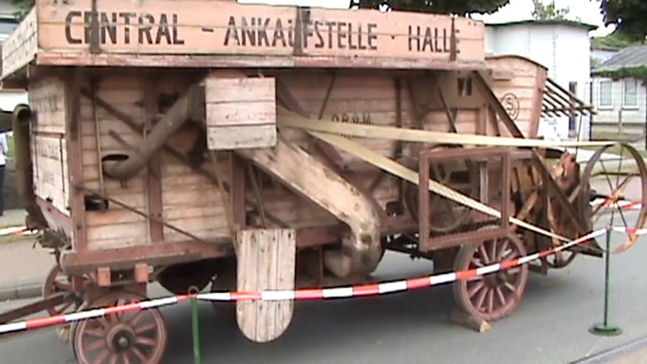 Standard Union Dreschmaschine und Strohpresse und Esterer Standlokomobile