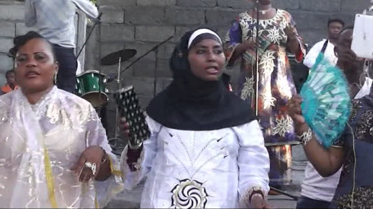 MARIAGE D'ALI SAID et DHAHABOU AHAMADA TWARAB FEMME IVOINI 2017