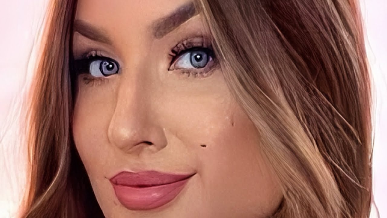 Ariella Eder: Elegance Without Effort | Luxury Lifestyle & Fashion Presence | Curvemodel Profile