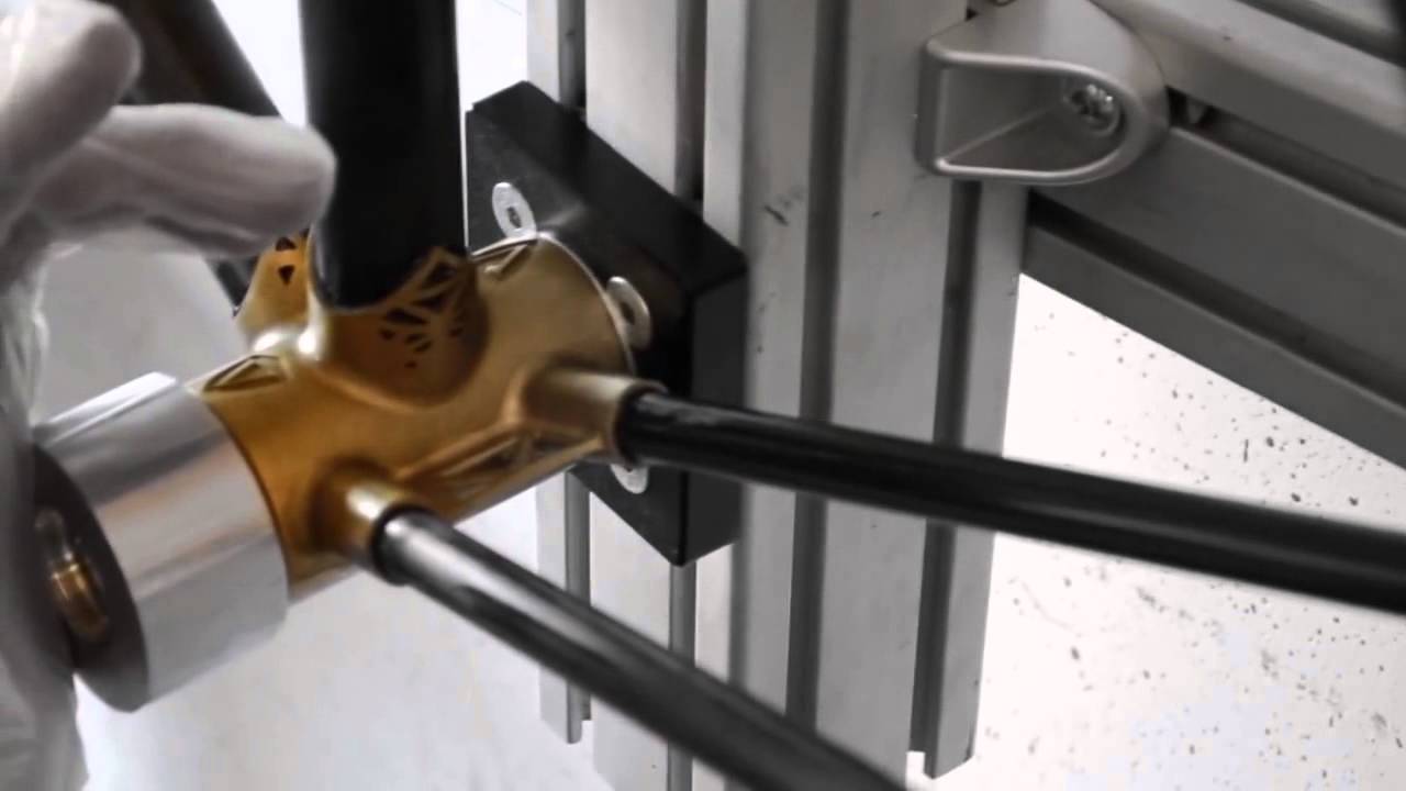 VRZ 2 BELT 3D printed titanium lugged carbon bike by ralf holleis
