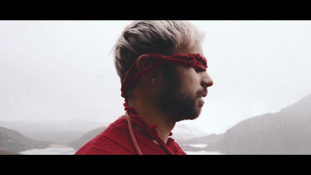Adrian Bello - Volver Atrás (Videoclip Oficial)