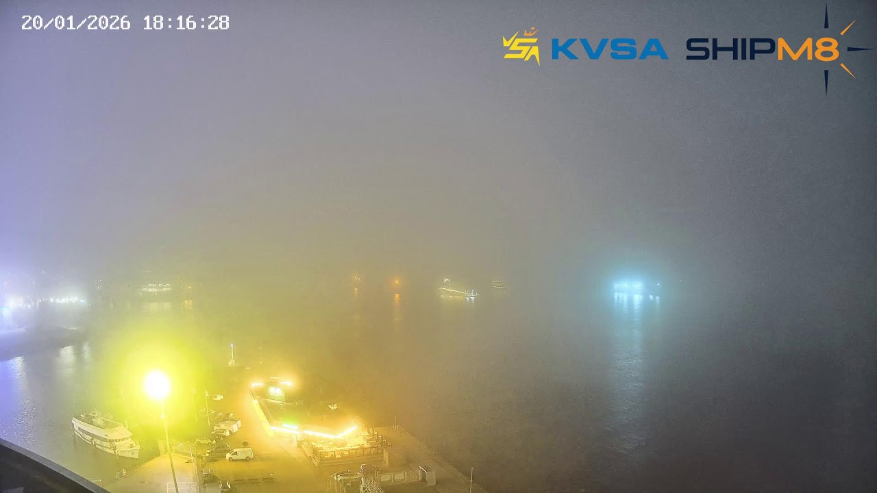 IJmuiden Port Live Webcam - the gateway to Amsterdam | Watch Ships Arrive & Depart in Real Time 24/7