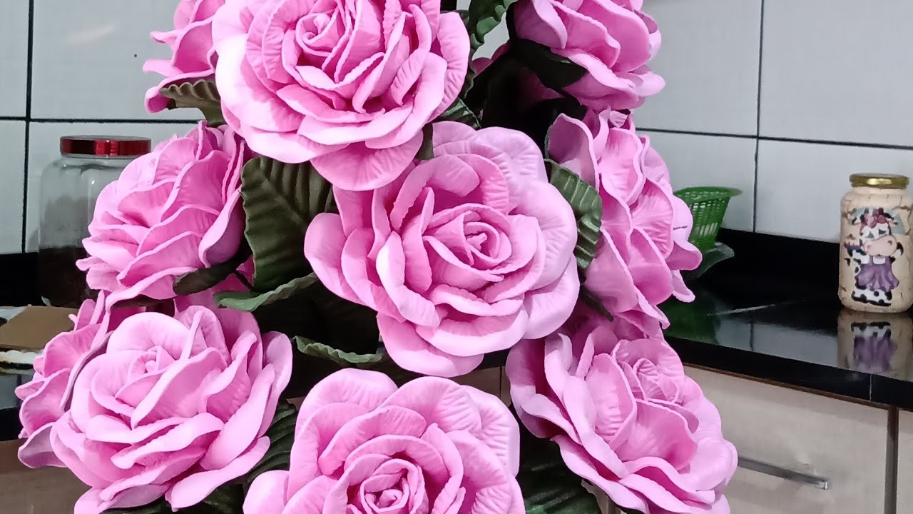 ROSA CONJUGADA EM E.V.A