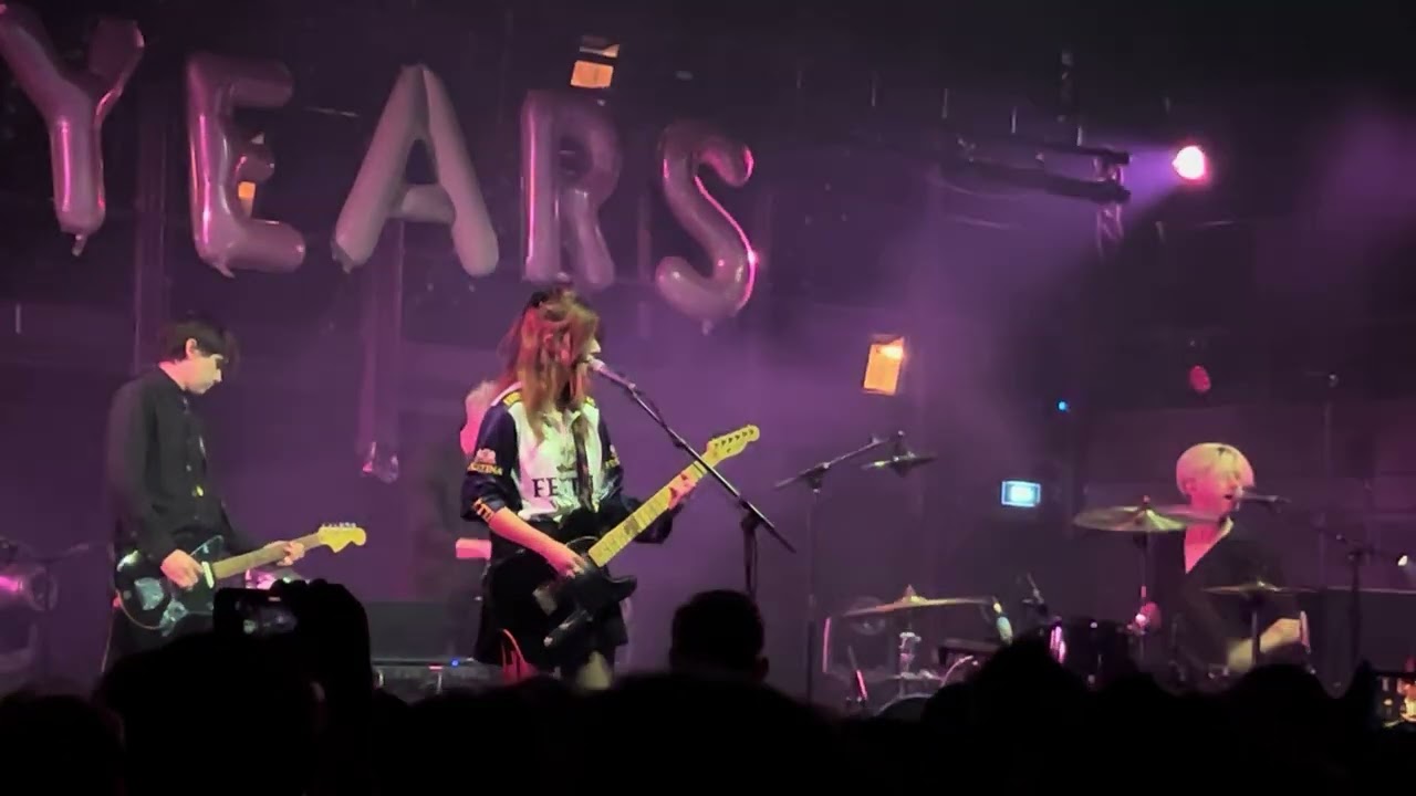 Blood Red Shoes - God Complex - La Gaite Lyrique (Paris) - Sept 2024