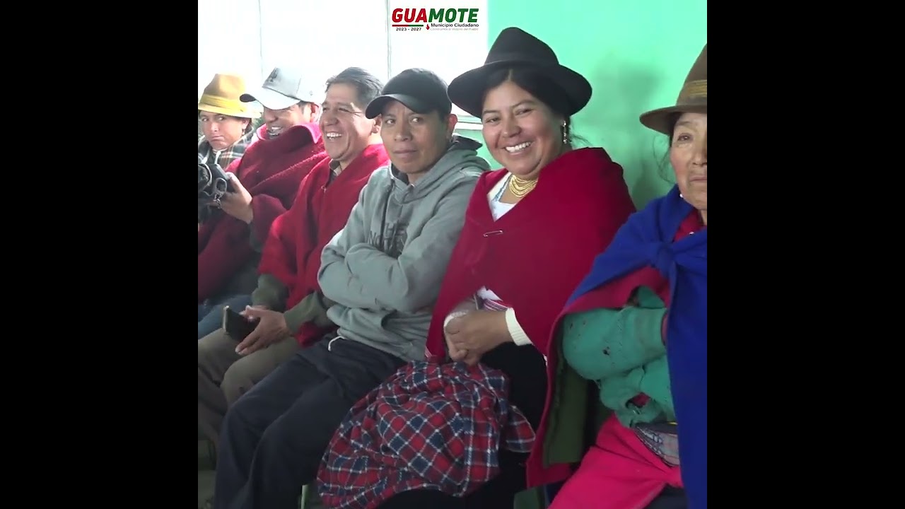 Entrega de materiales de construcción en la comunidad  Laime Bajo San Carlos