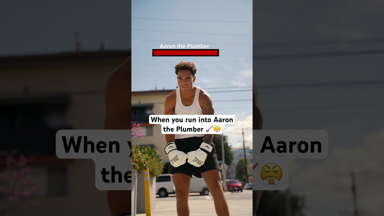 When you run into Aaron the Plumber 🪠🤣 #fight #boxing #aarontheplumber