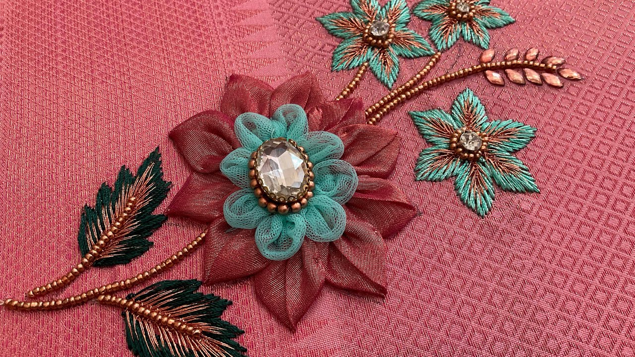 Simple and cute 3d flower embroidery