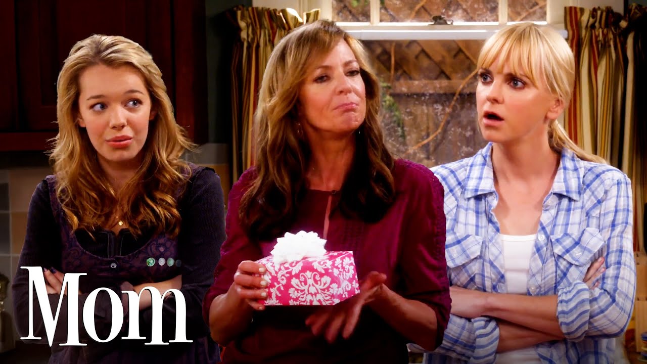 The Funniest Scenes from Season 1: Part 1 | Mom