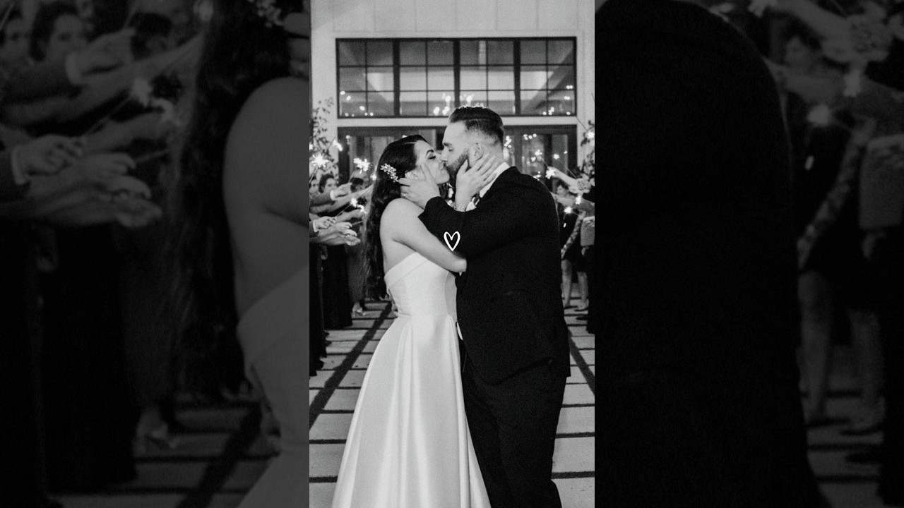 Black & White Elegant Wedding | Our Wedding Photos | Wedding Inspo