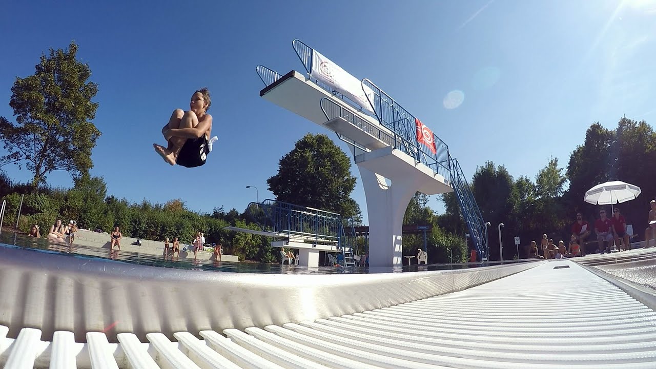Arschbomben Contest im Freibad Ansfelden
