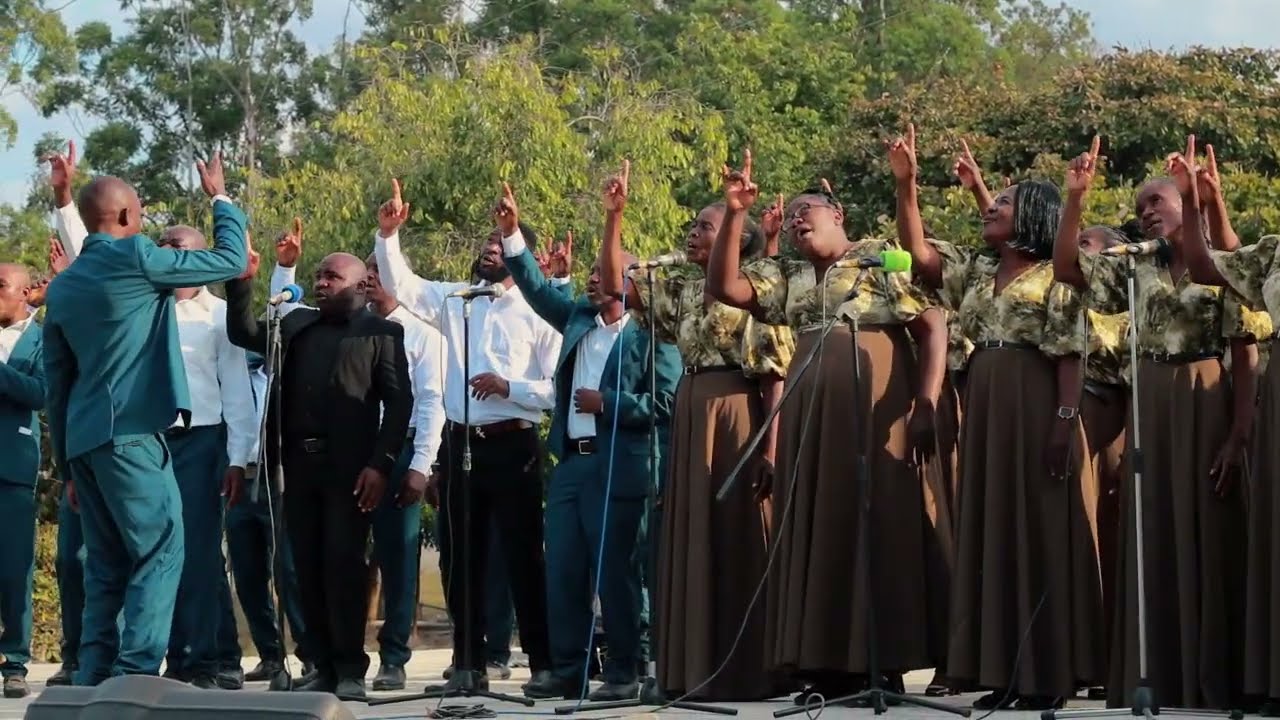 Mushili Central Church Choir-Ubulwi (Short Video)