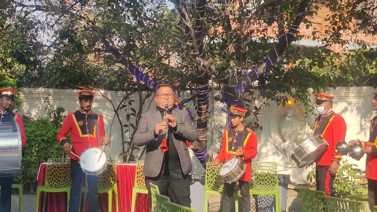 Aila Luwaya || Nisha Deshar/Roj Man Maharjan || Yubak Brass Band Baja #newarisong #nishadeshar