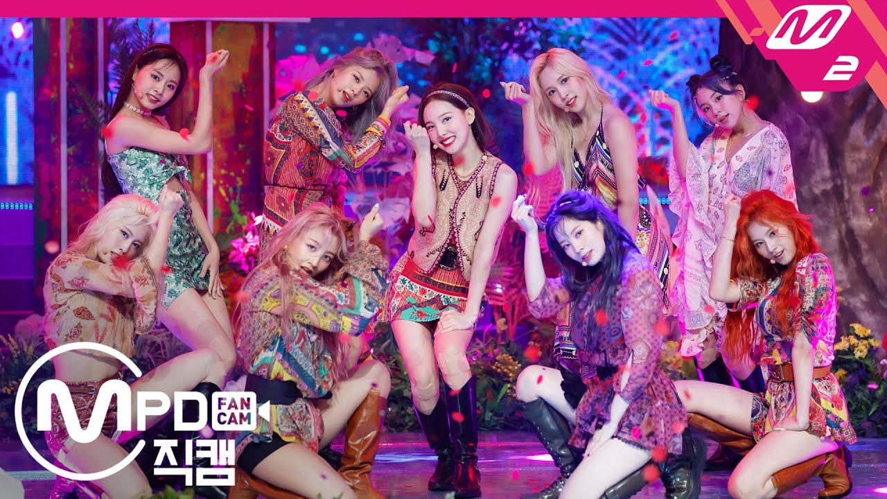[MPD직캠] 트와이스 직캠 4K ‘MORE & MORE’ (TWICE FanCam) | @MCOUNTDOWN_2020.6.4