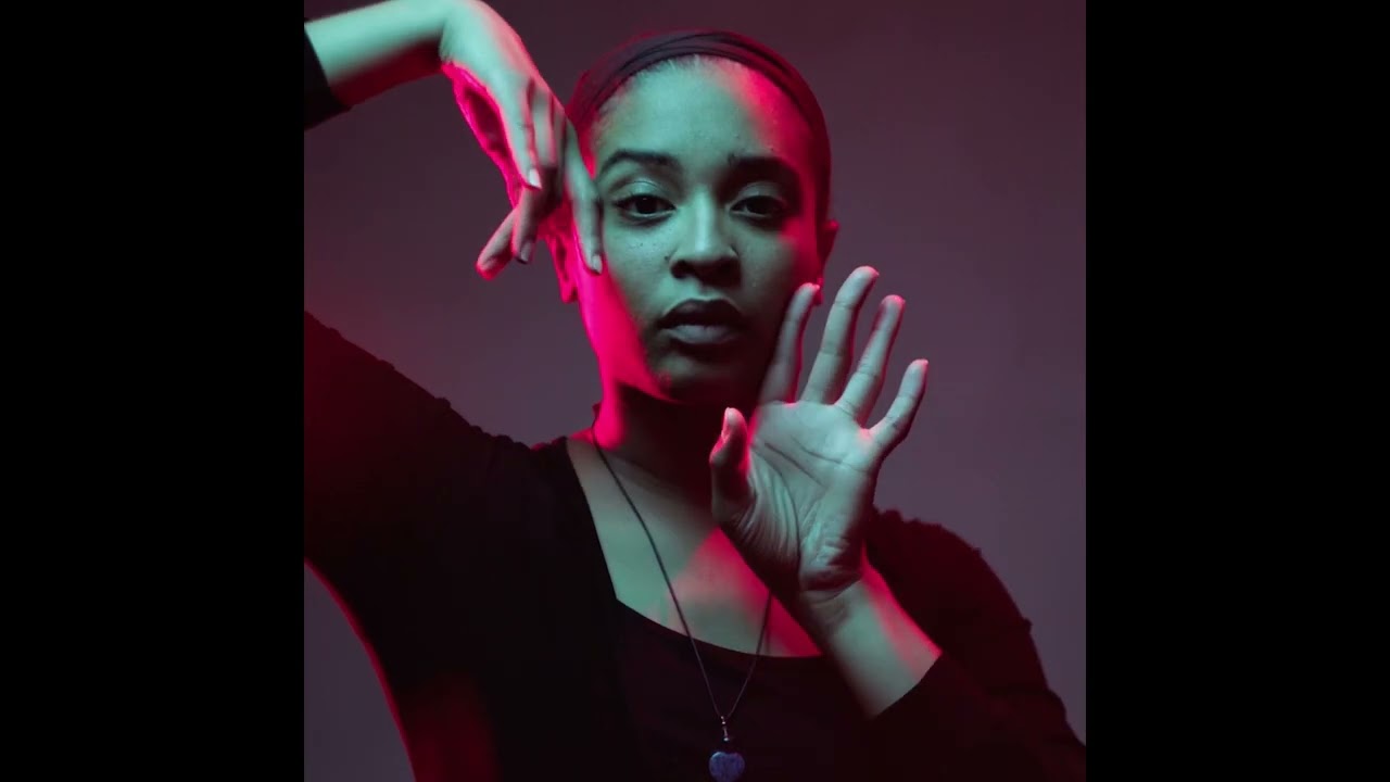 Shake something -CAMAJ 