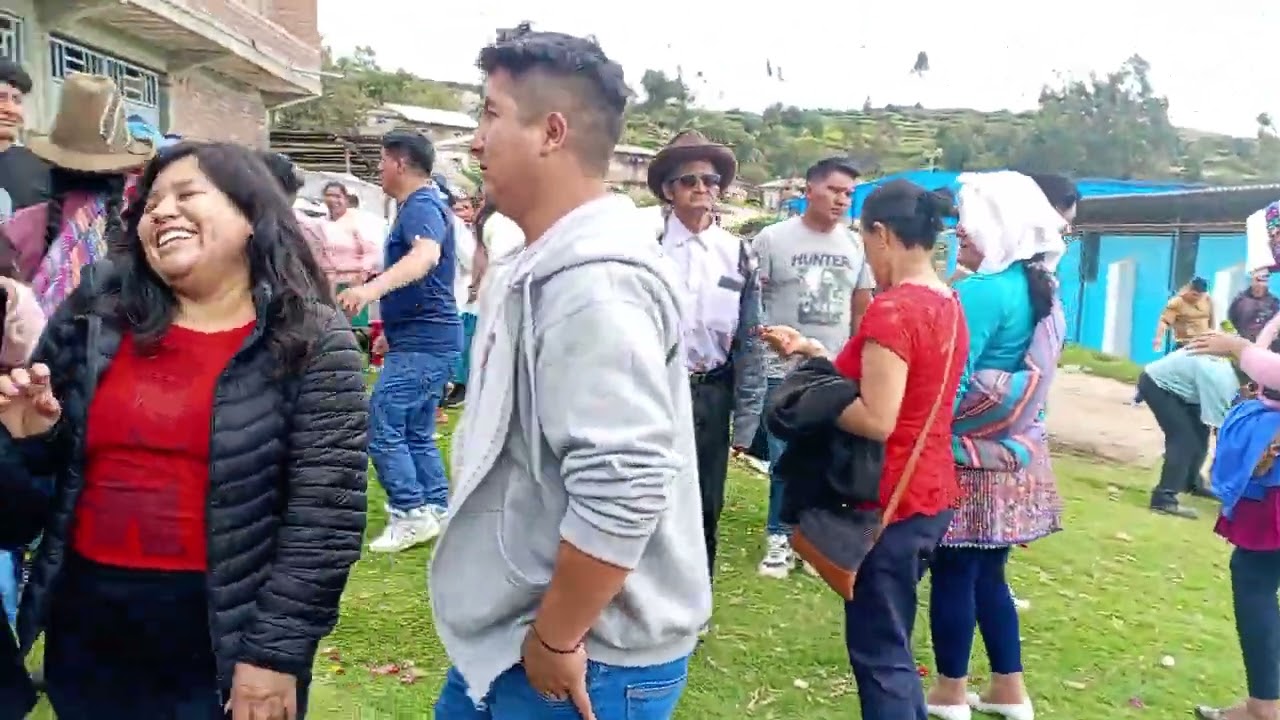 Celebracion de Virgen de Lourdes en Encayoc con Provincial Yungay   Celina Ancashina