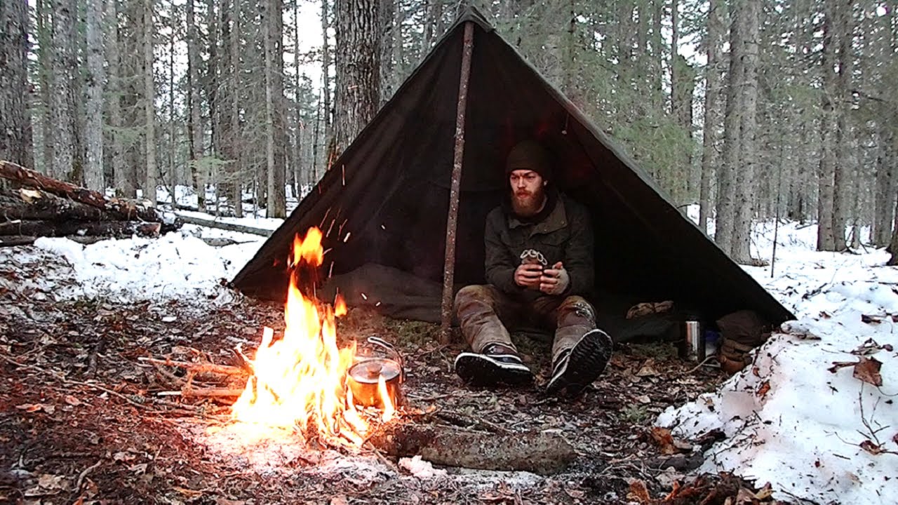 Winter Backcountry Bushcraft - Bedroll Pack & Half Canvas Tent