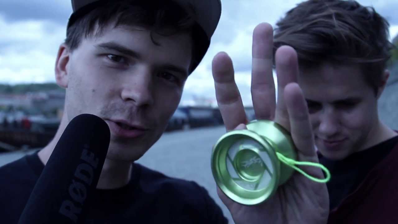 YYF x SLUSNY 2013 - Vashek Kroutil 