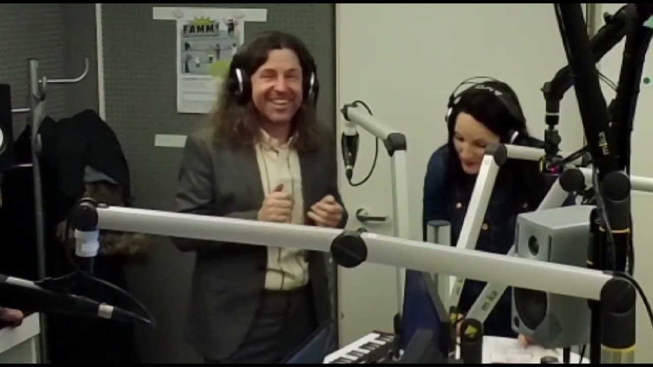 Depeche Mode - Enjoy the Silence (Cover) /  LaLeLu Acapella Comedy Radio Premiere