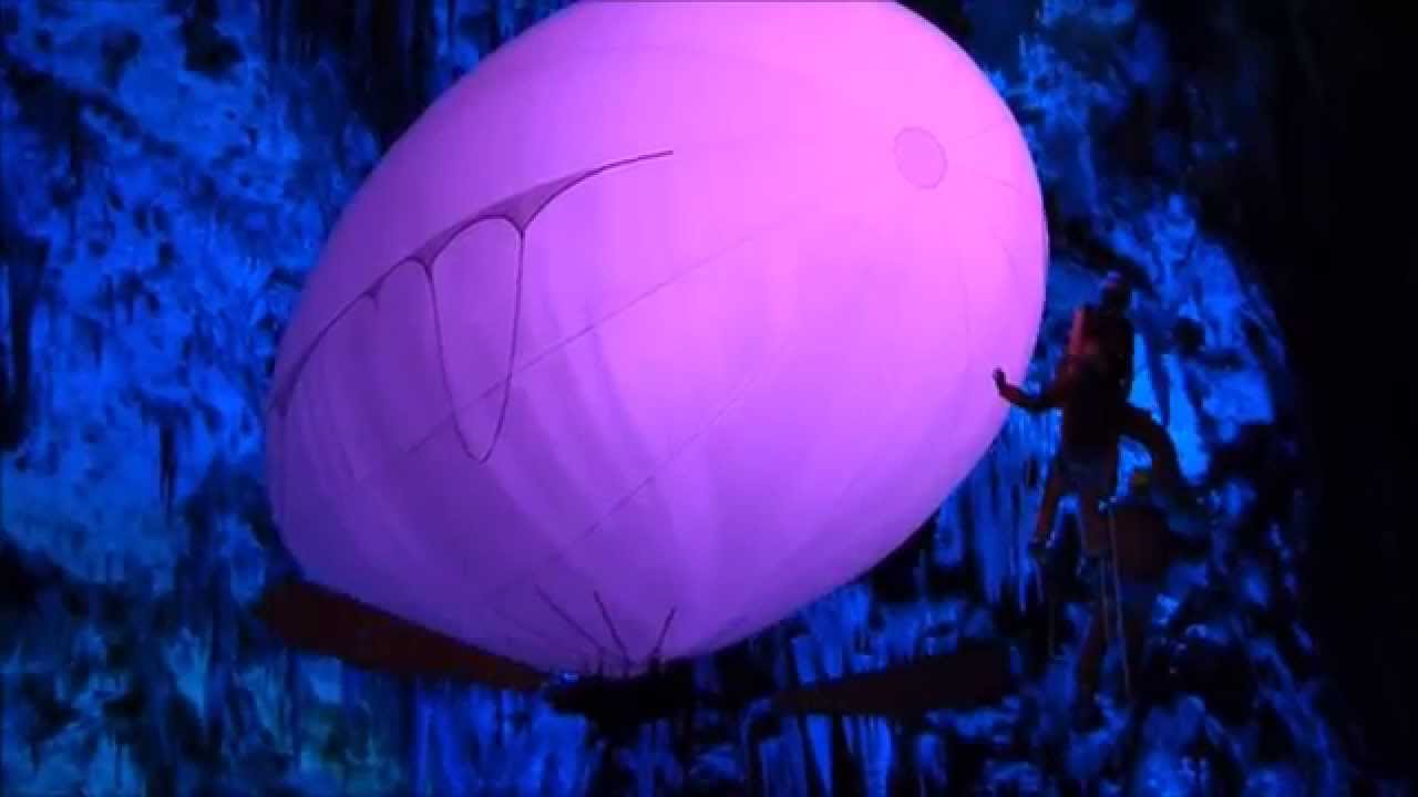 1er vol en Aéroplume dans la Grotte de la Salamandre