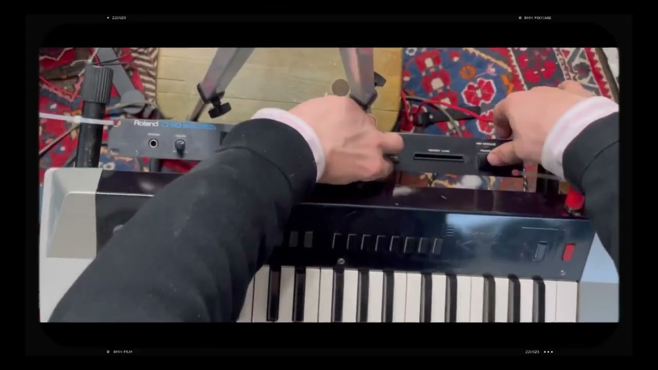 Synth Repair - fast fix of the Roland D110 Internal Battery