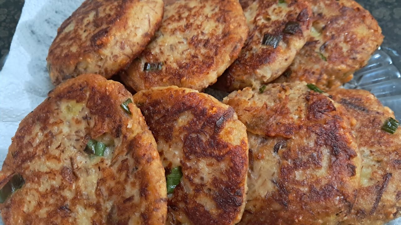 Tem BATATINHA E SOBRAS DE CARNE EM CASA? Faça esse complemento delicioso para o seu almoço.
