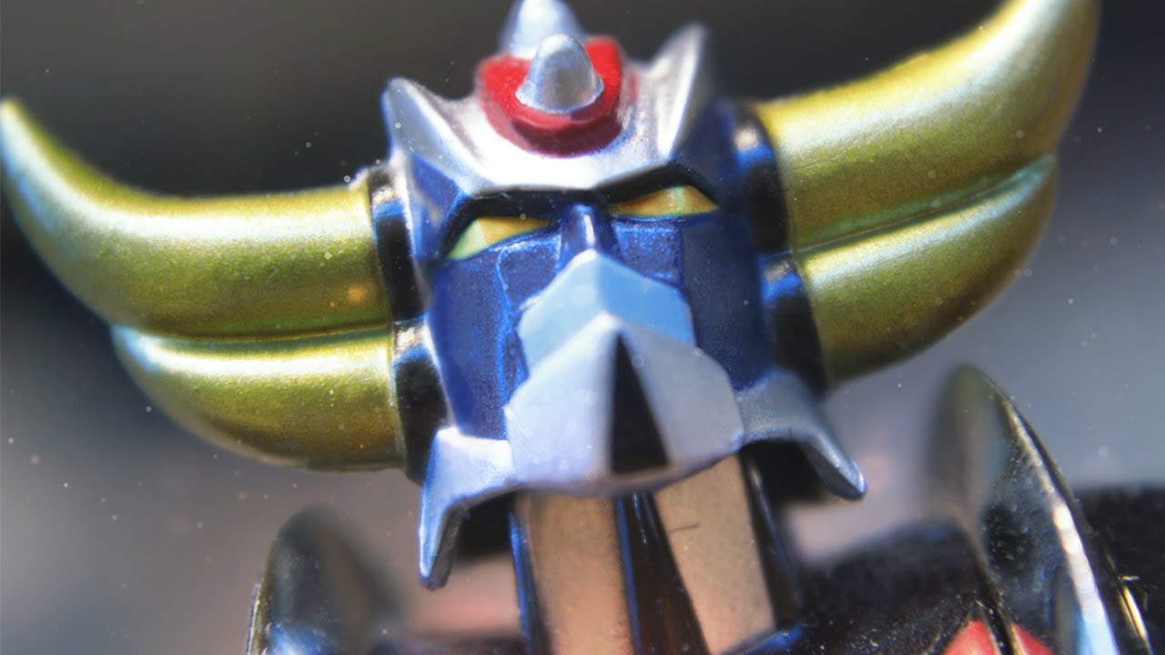 Goldorak Vs Megatron Stop Motion