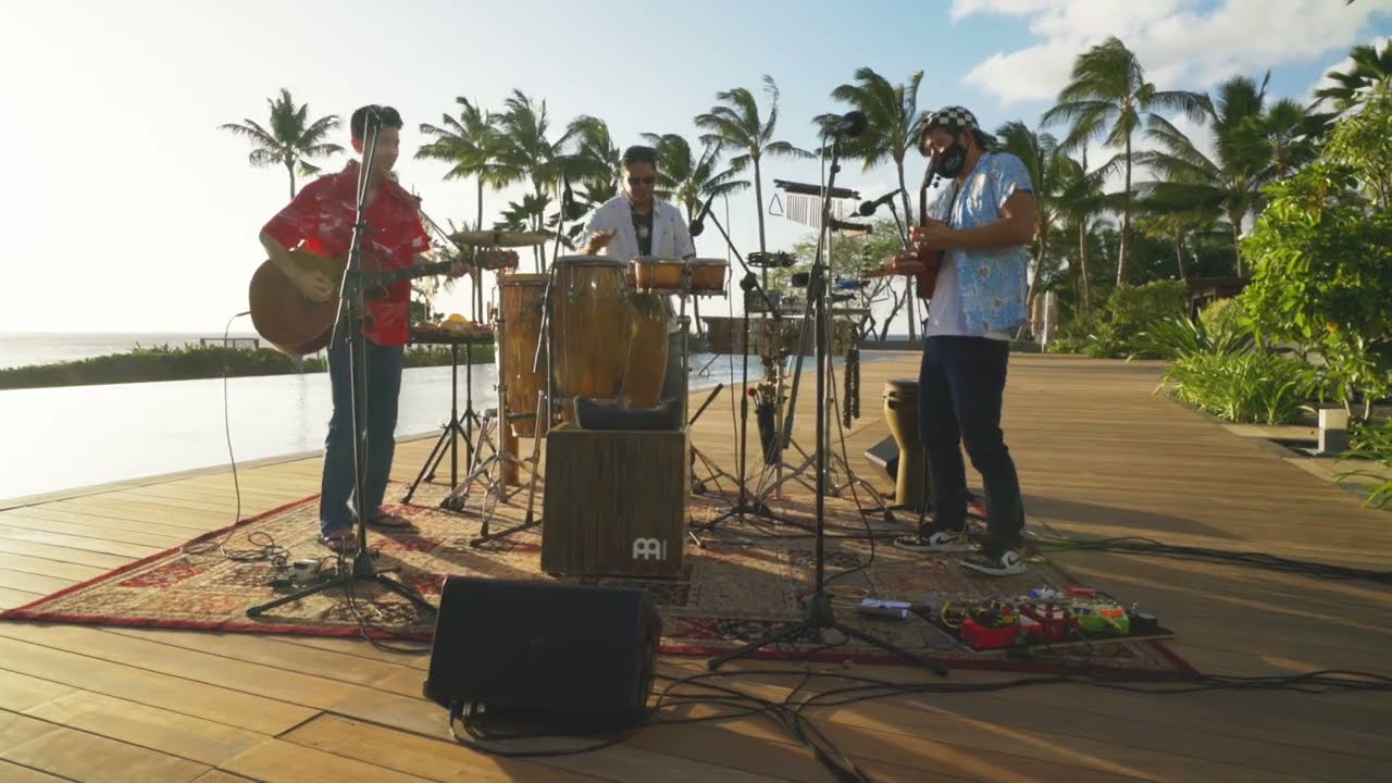 Pure Heart - Serrano (HiSessions.com Acoustic Live!)
