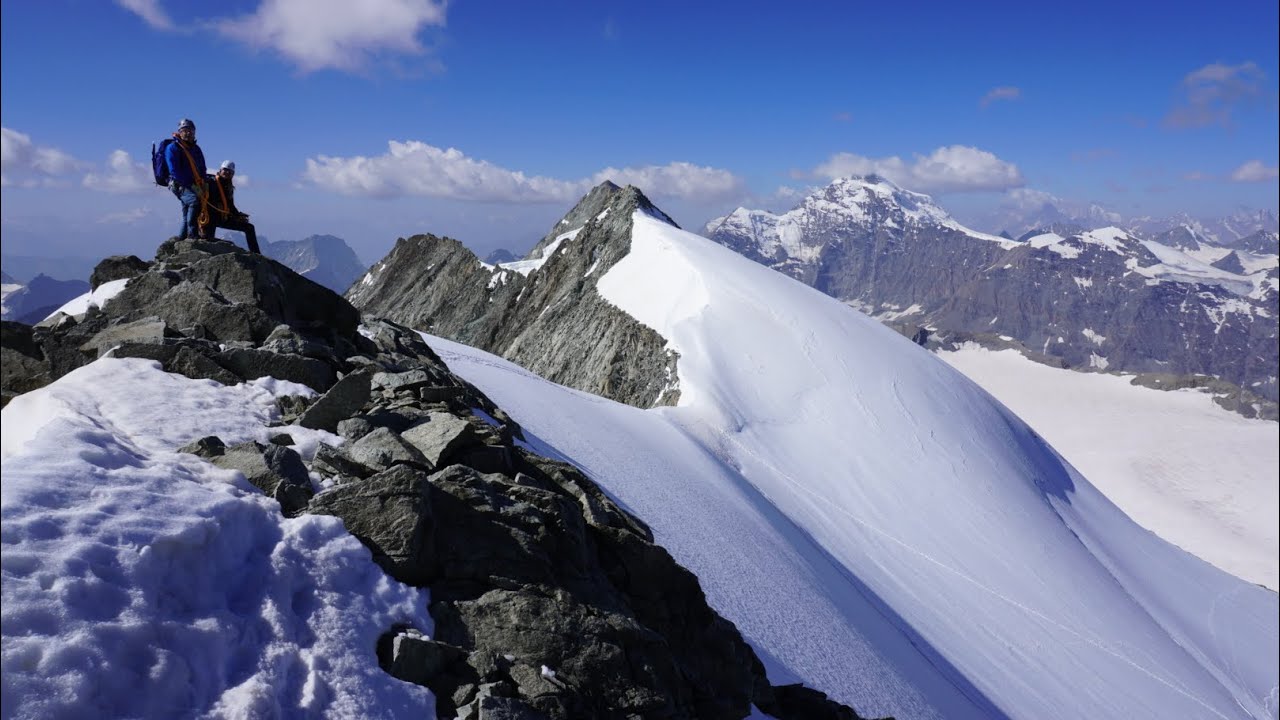 Mont Blanc de Cheilon(3870m), voie normale depuis Cabane des Dix, Alpinisme PD, Valais,14.15-08-2021