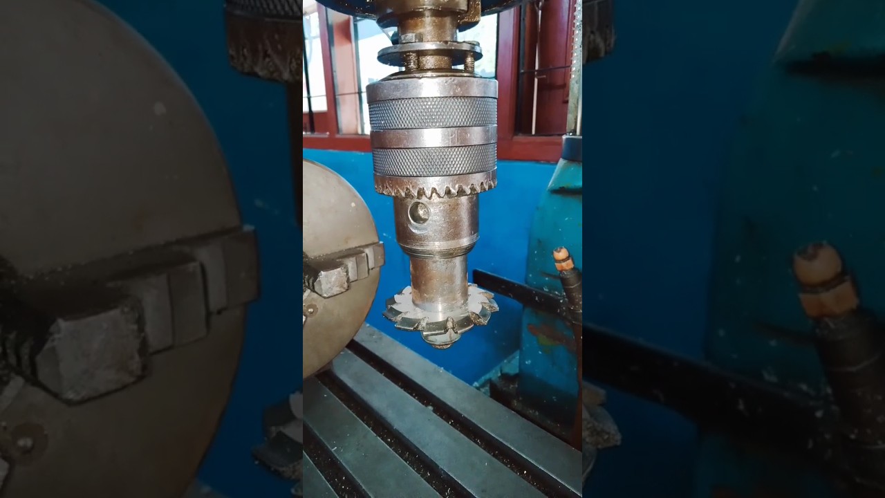 PERSIAPAN PEMBUATAN RODA GIGI MESIN FRAIS