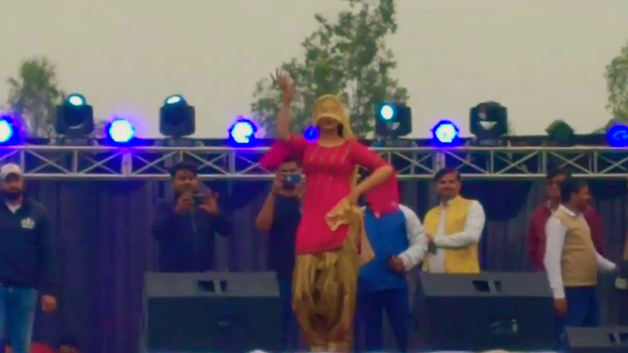 gajban pani la chali sapna chaudhary state dance ratupura