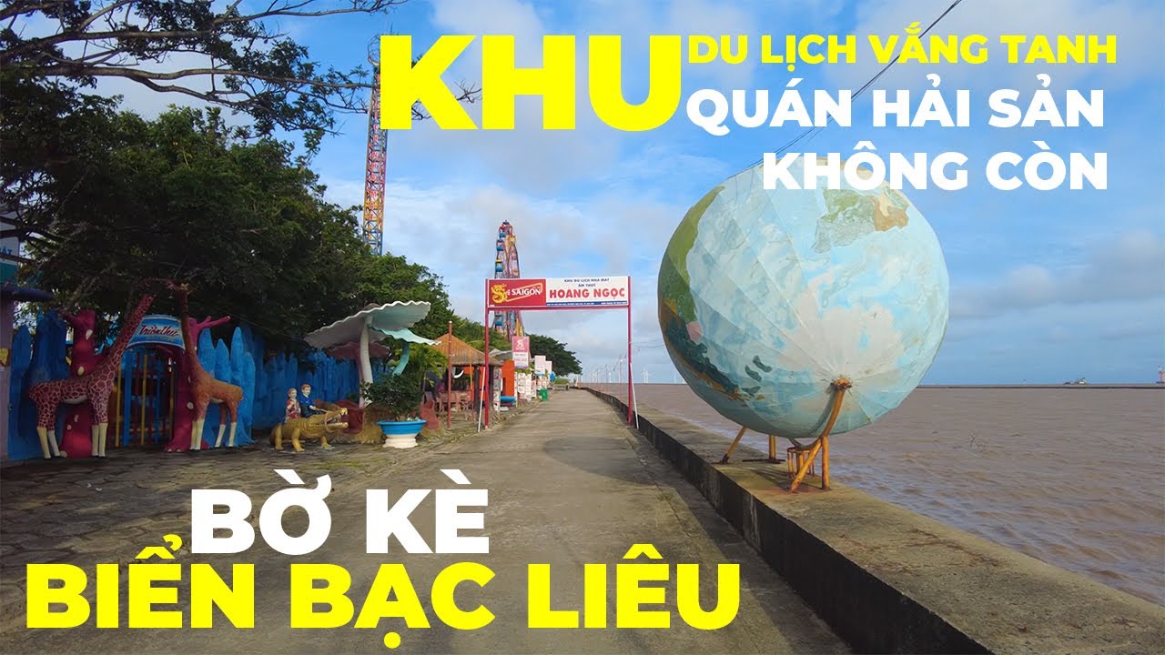 Dạo một vòng bờ kè biển Bạc Liêu hóng gió biển khá buồn vì khu quán hải sản không còn bán