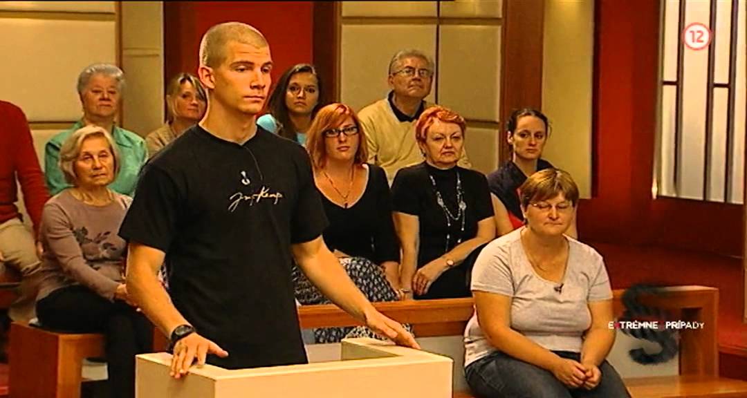 EXTRÉMNE PRÍPADY - Musíš ma milovať (6.8.2015 o 17:40 na JOJke)