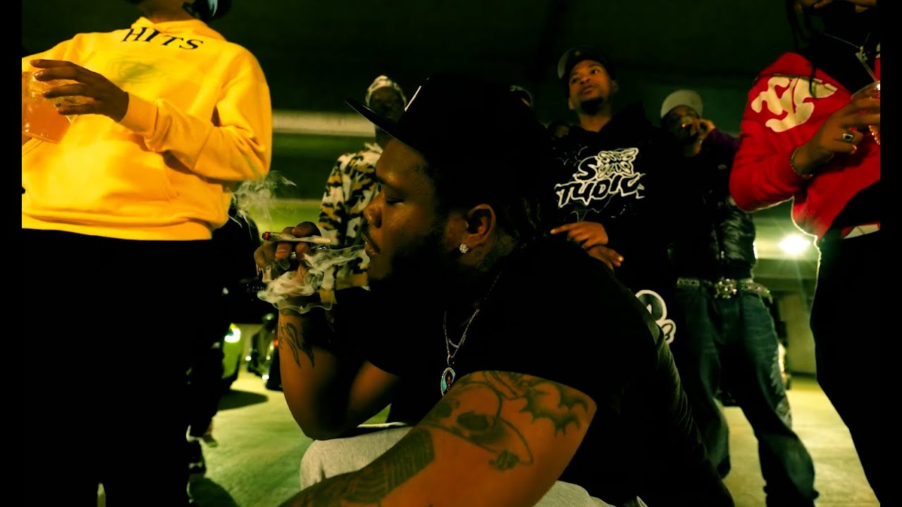 R2R MOE - MIDNIGHT CLUB (Official Music Video)
