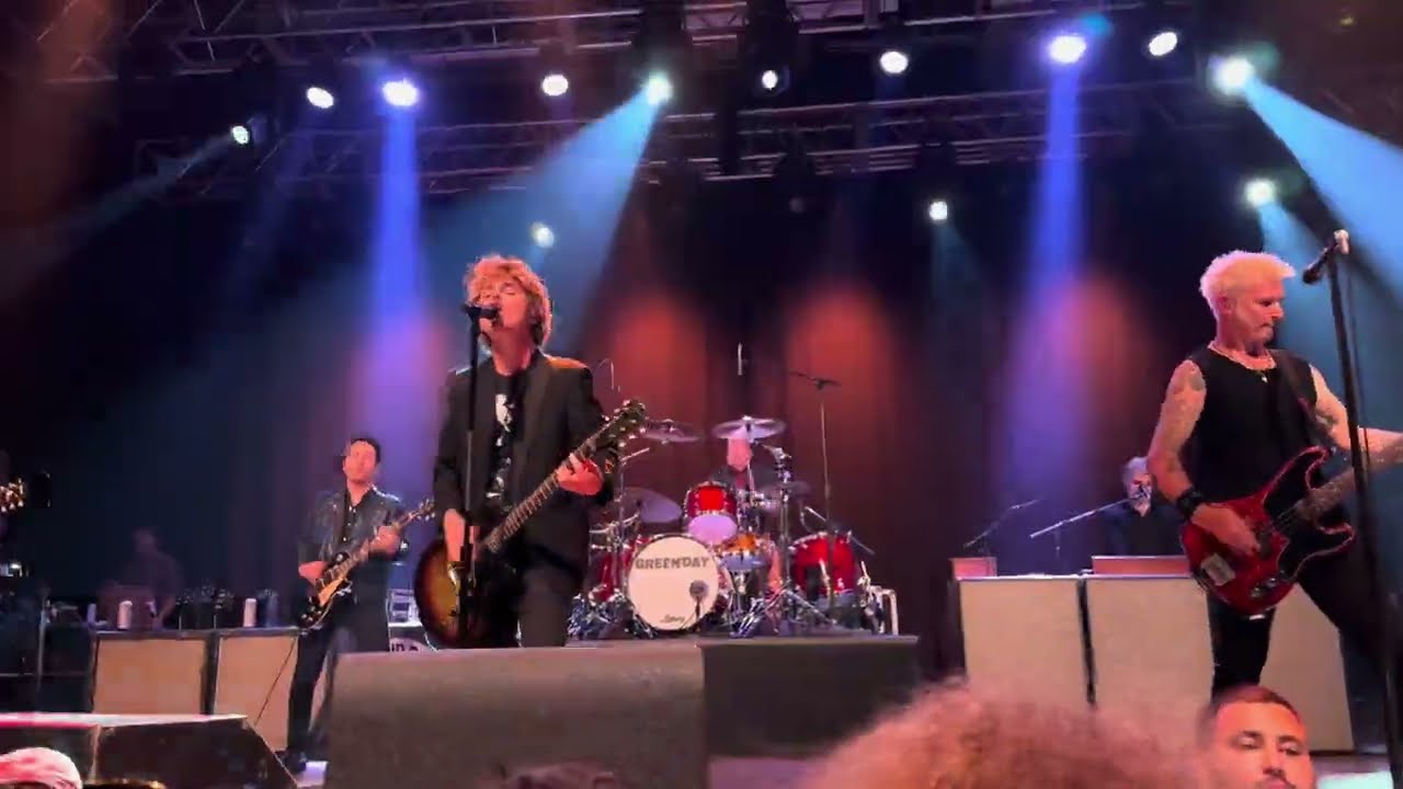 Coma City - Green Day (live)