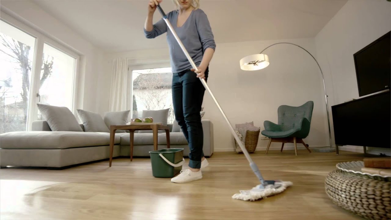 Boden reinigen zuhause – gepflegte Böden im ganzen Haus mit clean & green.
