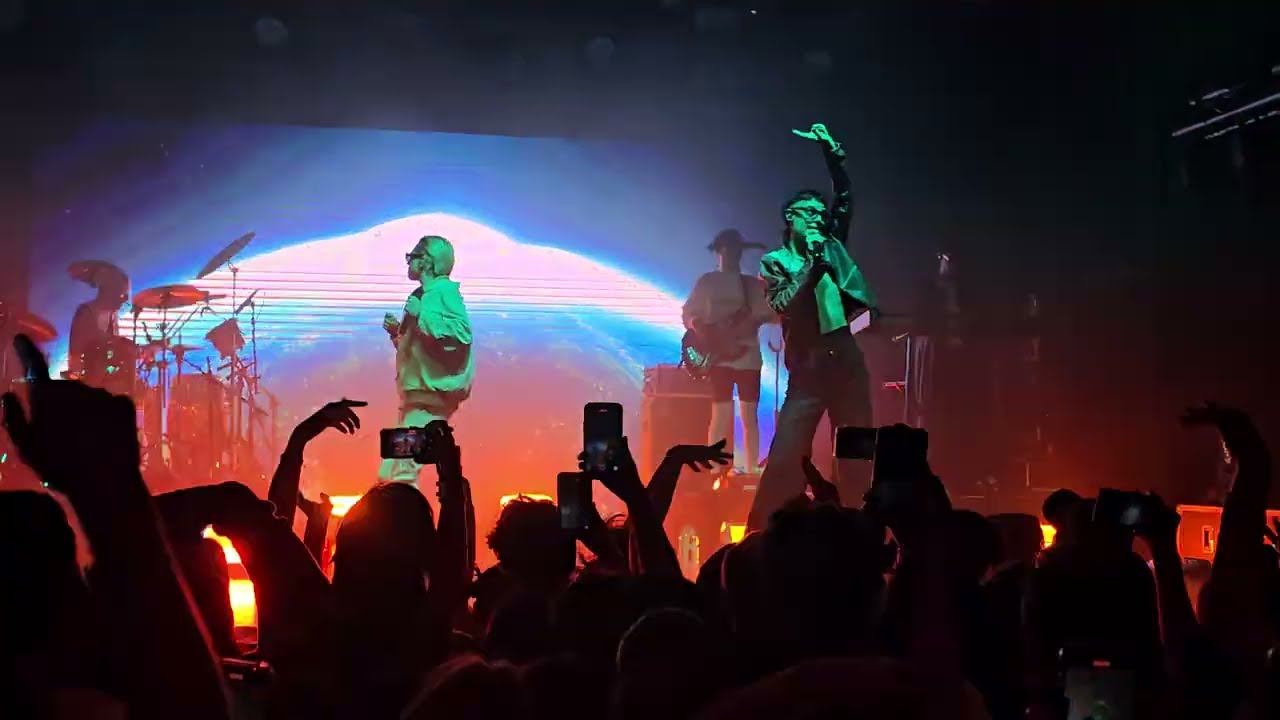 Baby Gangsta | Dumbai - CA7RIEL & Paco Amoroso (Live - Sala del Museo del Carnaval 2024)