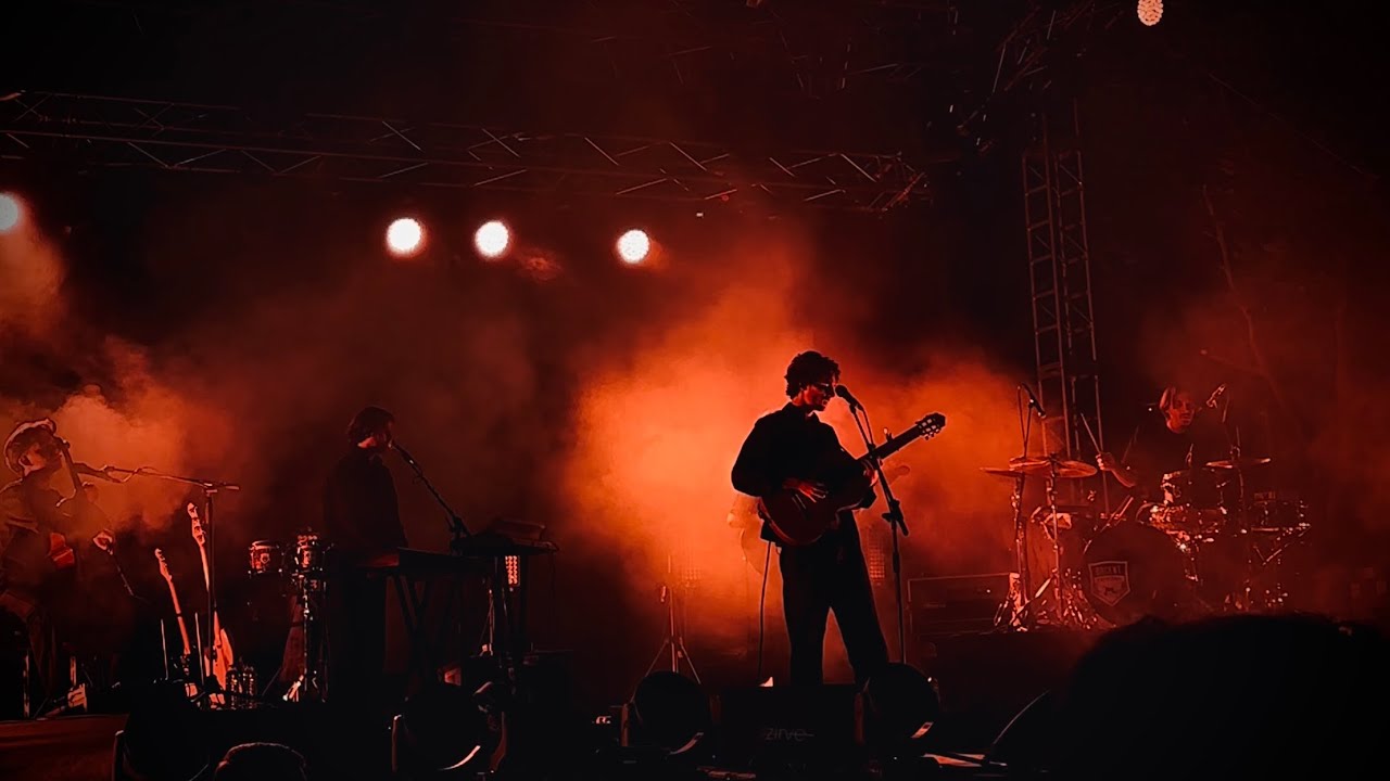 Tamino - The Flame ( Live at ODTÜ Vişnelik Çim Amfi, Ankara ) [ 4K ]