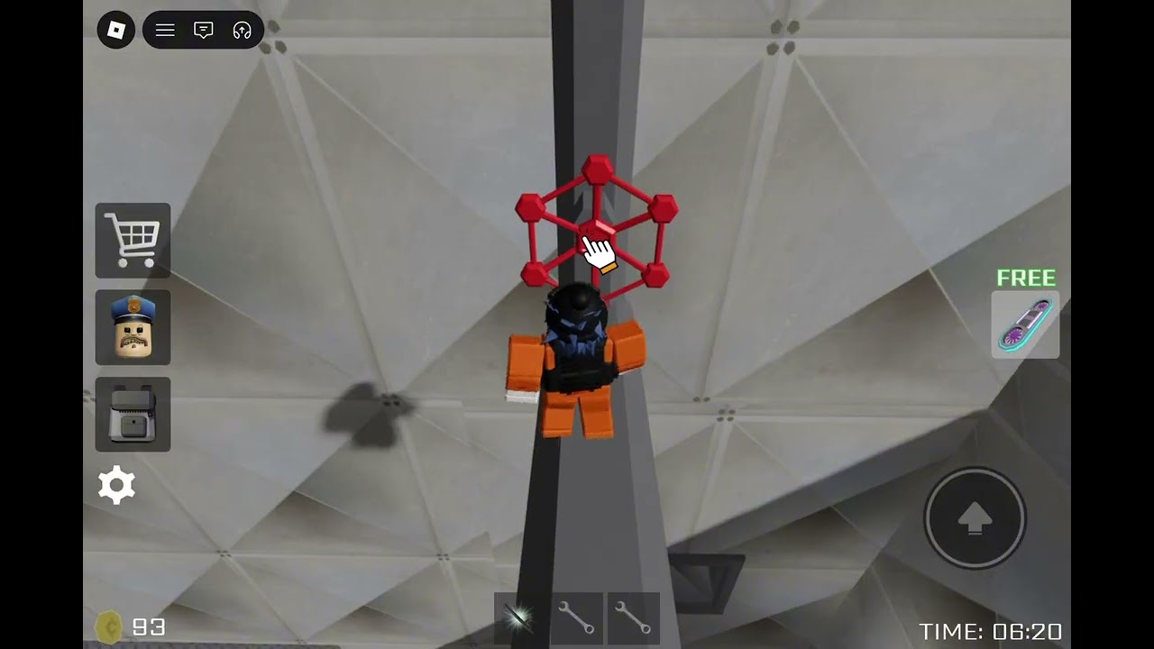 I’m playing escape prison👮‍♂️ form Roblox 