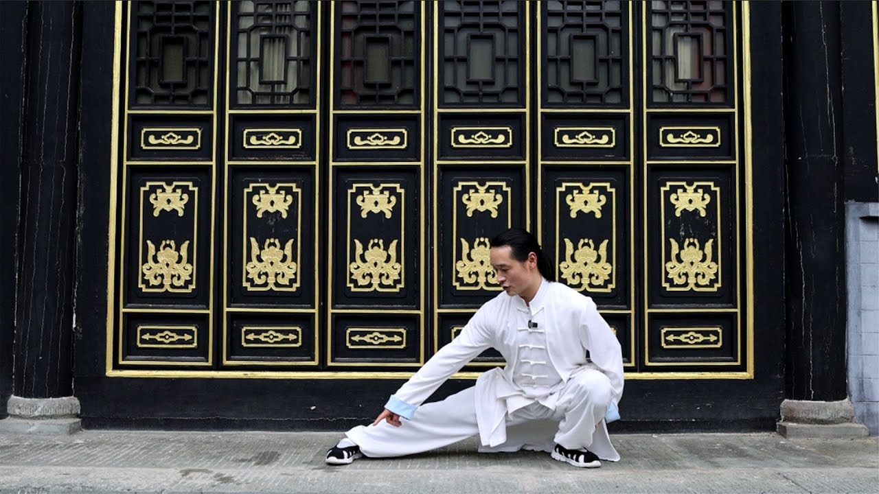 仆步穿掌很难，练腿部力量，如何才能做得轻松自如，大家一起学